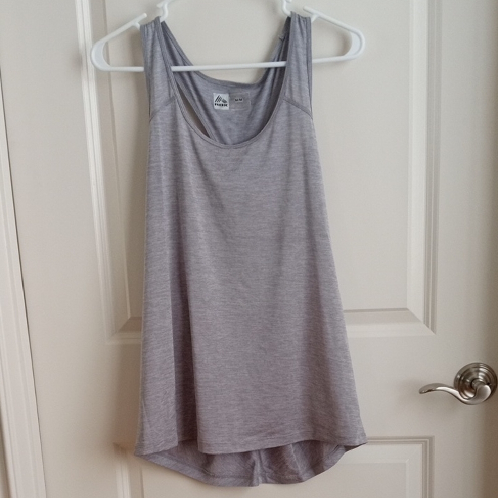 RBX Performance Light Gray Women's Tank Top Size M